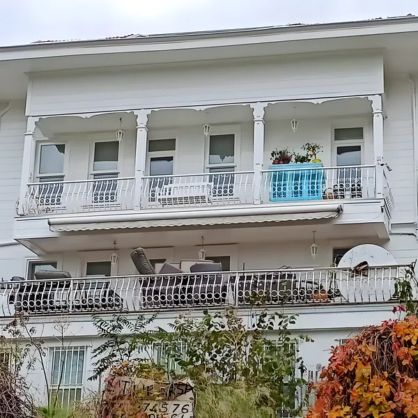 Arnavutköy Ahşap Köşk Restorasyon Boyası — Uygulama (2)