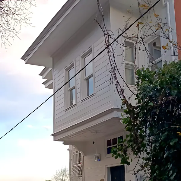 Arnavutköy Ahşap Köşk Restorasyon Boyası — Sonrası (3)