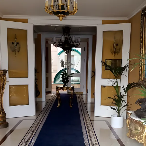 Emirgan Yalı Daireleri Ortak Alan Dekorasyonu — Sonrası (4)