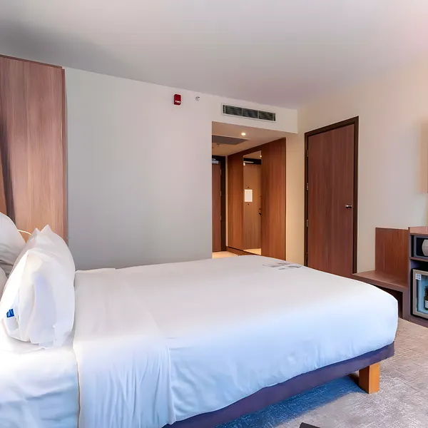 Karaköy Novotel Oda ve Lobi Boya Bakımı — Sonrası (3)