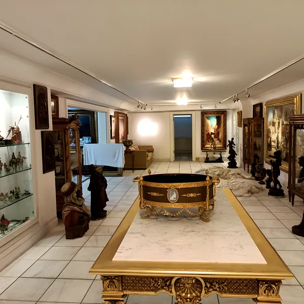 Yeniköy Yalısı İç Mekân Dekorasyon ve Süsleme Restorasyonu — Sonrası (21)